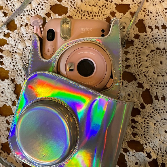 Fujifilm Instax Mini 11 Instant Camera Pink with Holographic Case TESTED Works - Picture 6 of 8